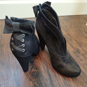 GUESS Laced Heel Booties